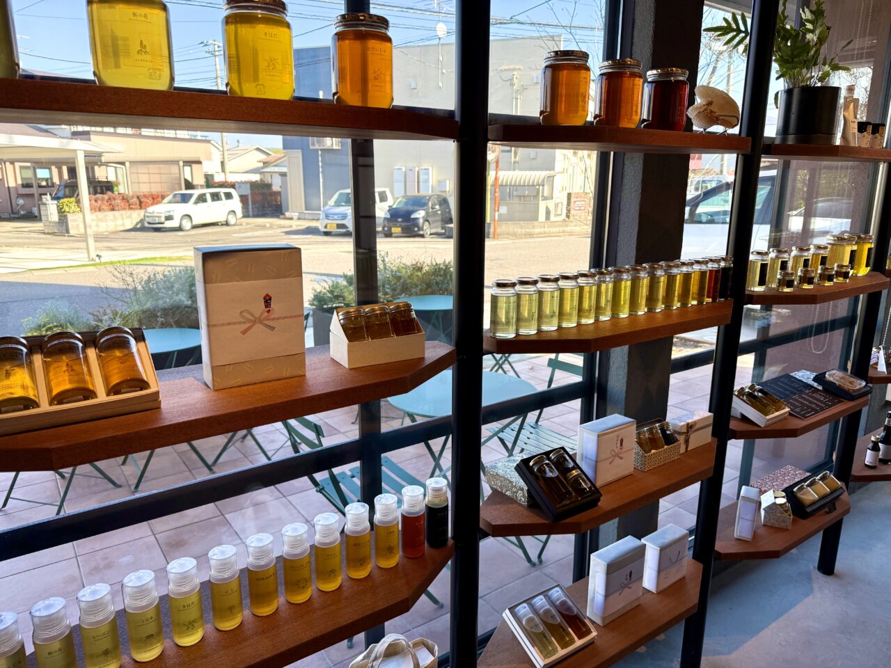 会津若松市】柳原町にあるはちみつの専門店 Boutique del mieleに、3