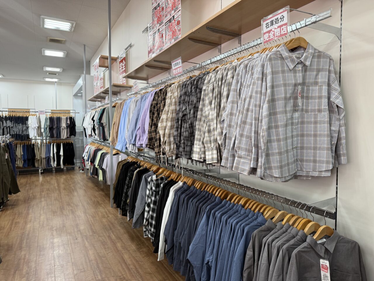 2025年マックハウス店内5